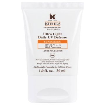 Kiehl's Ultra Light Daily UV Defense lichid protector ultra ușor pentru toate tipurile de ten, inclusiv piele sensibila